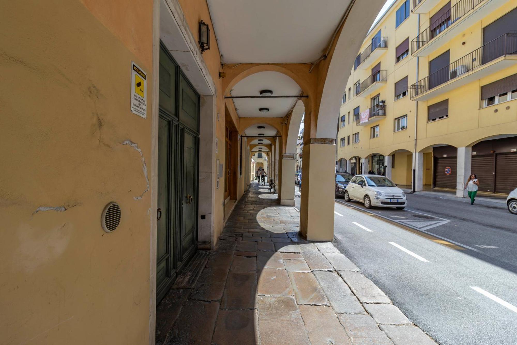 Casa Charleston In Palazzo Nobiliare Al Duomo Apartamento Pádua Exterior foto